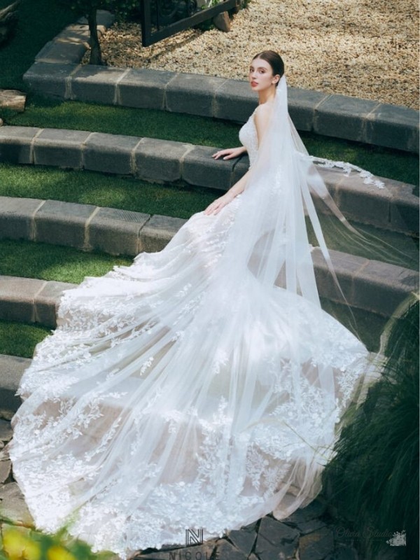 Váy cưới cô dâu V013